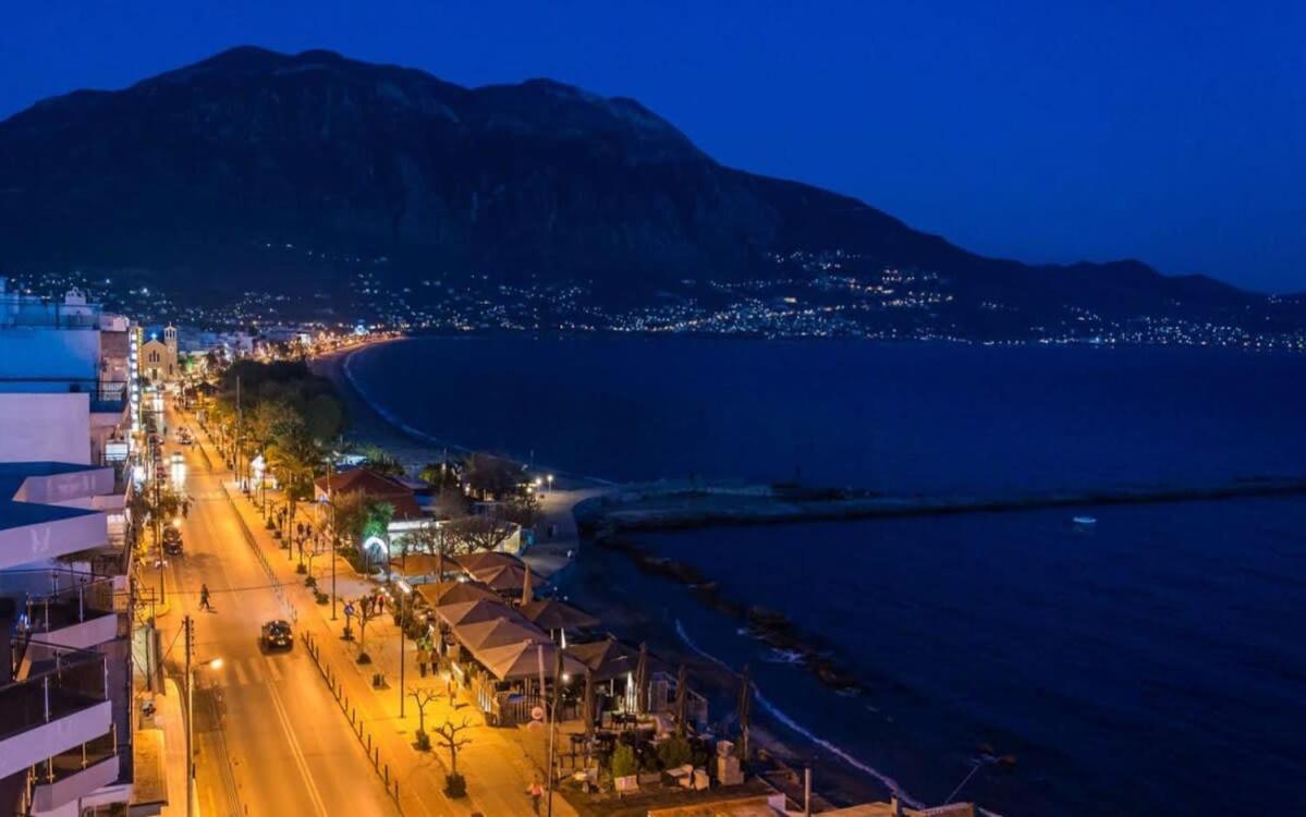 Kalamata's Handmade Apartment *